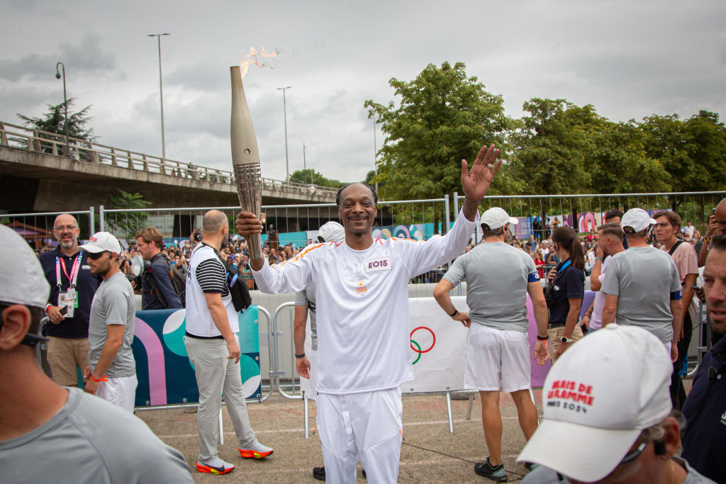 FRANCE-PARIS-SAINT-DENIS-SPORT-OLYMPICS-FLAME-TORCH